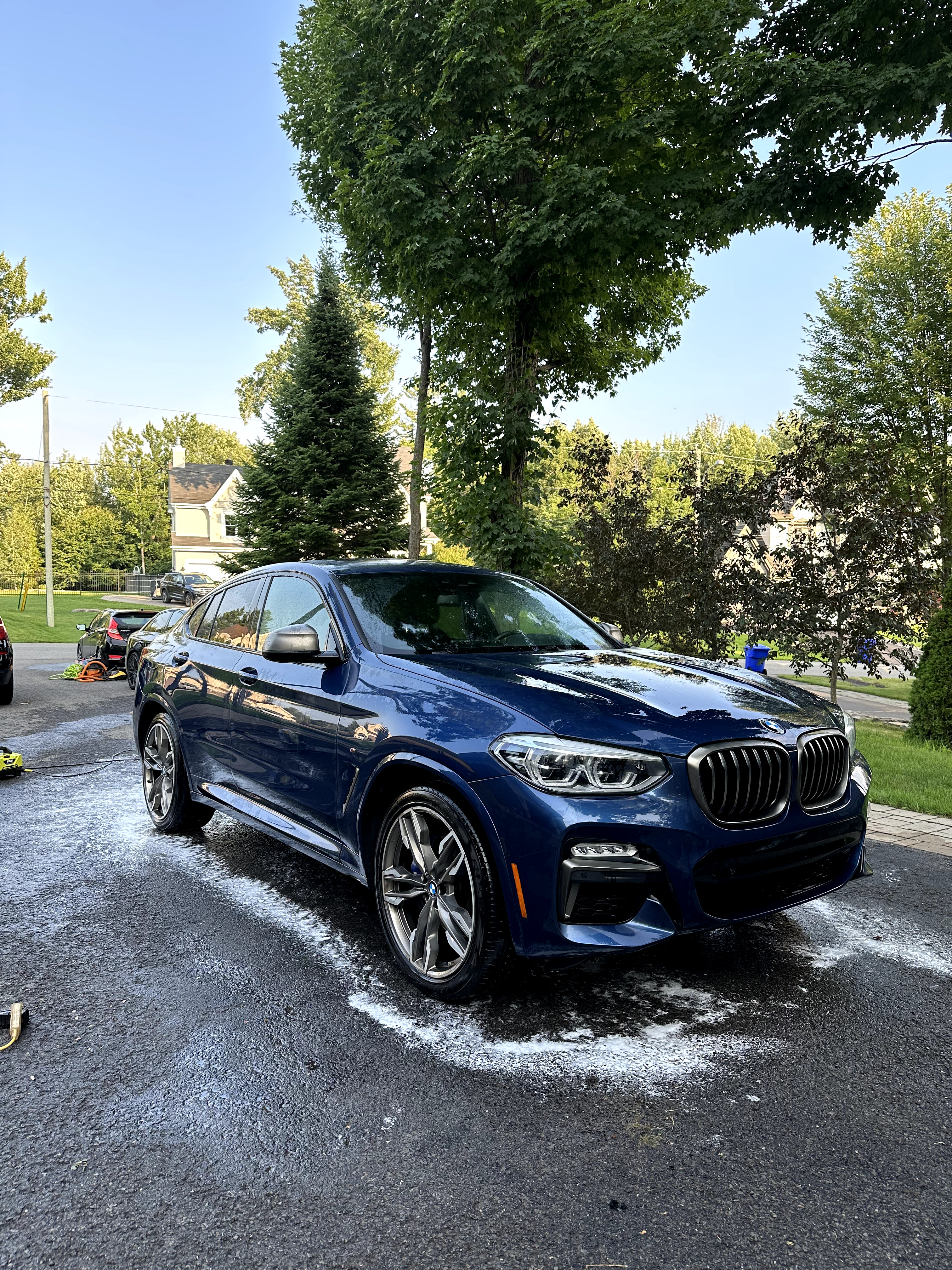 Car polishing